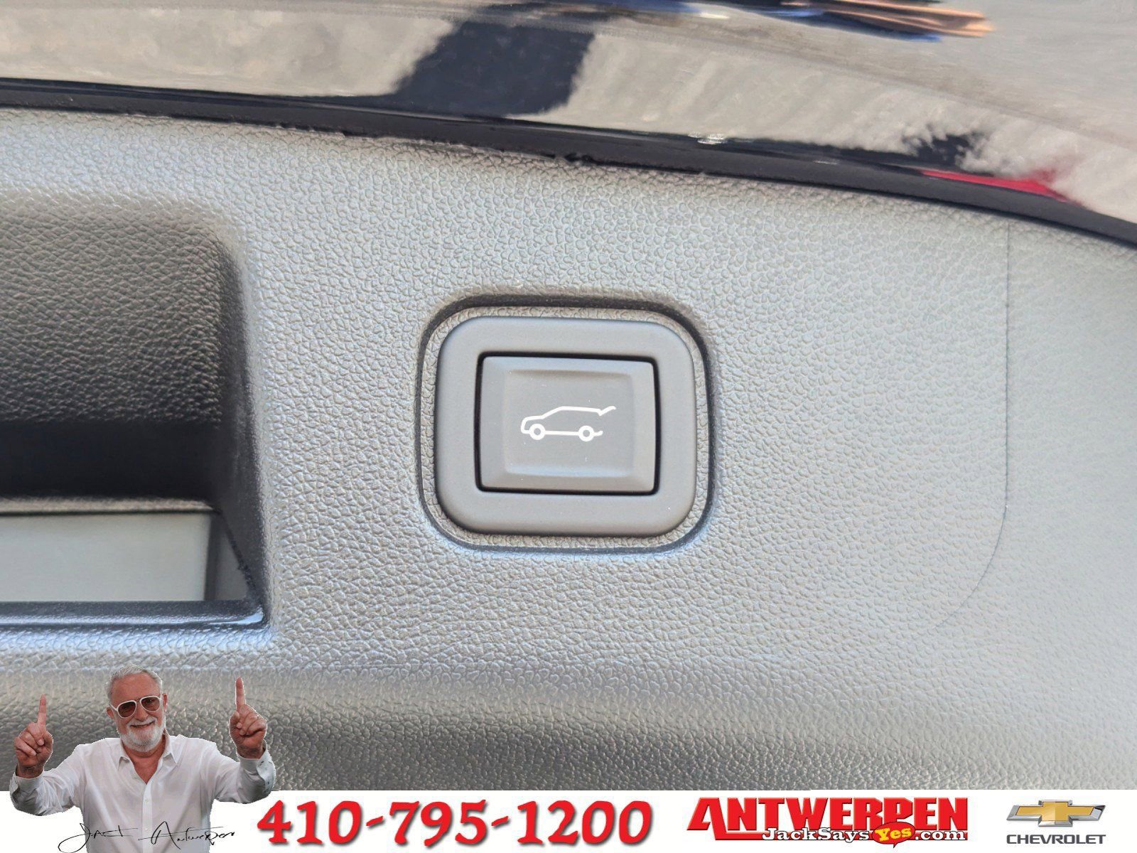 New 2024 Chevrolet Blazer EV RS image 13