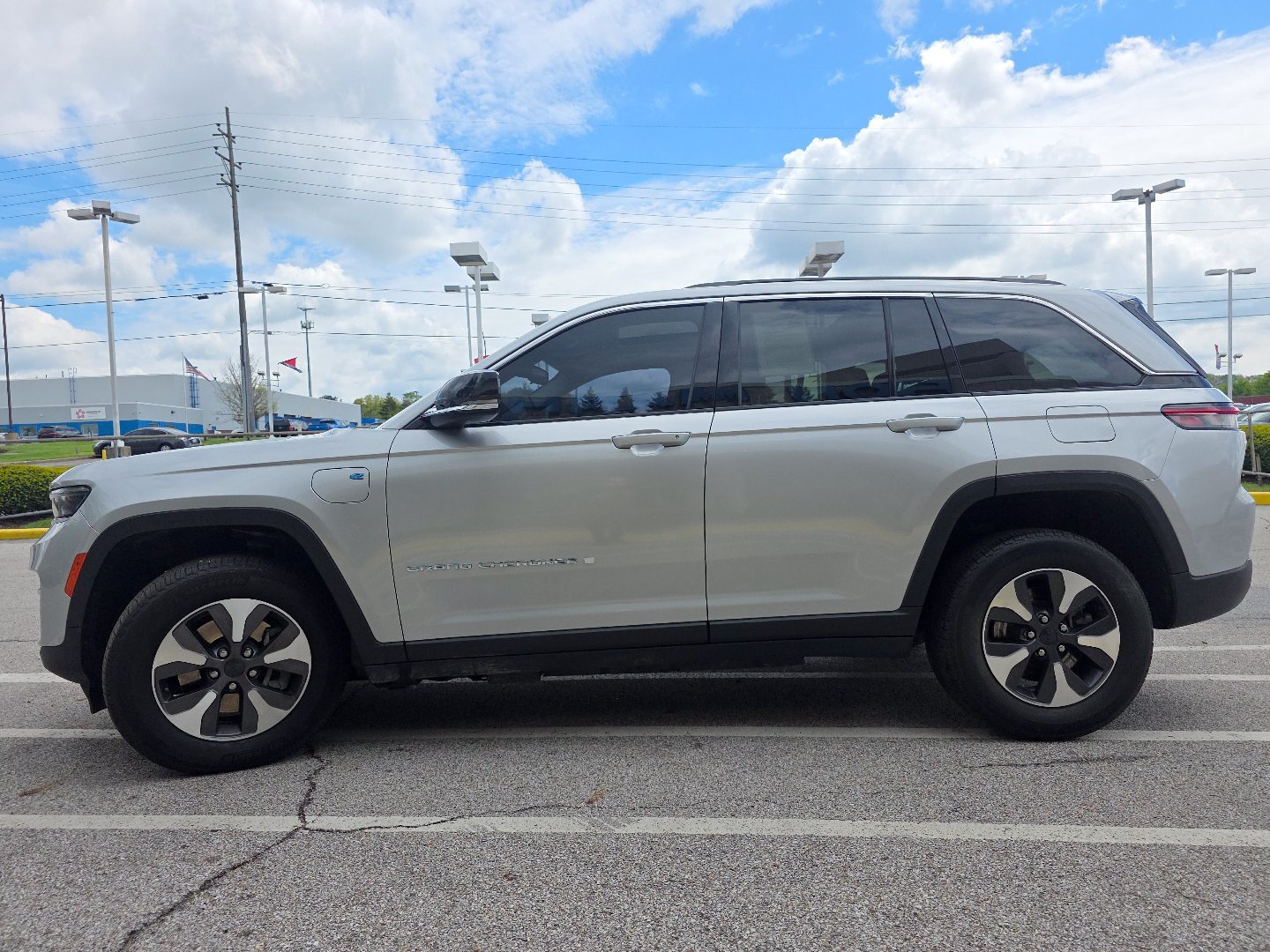 Used 2023 Jeep Grand Cherokee 4WD 4xe image 16