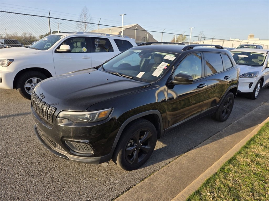 Used 2021 Jeep Cherokee Latitude image 10