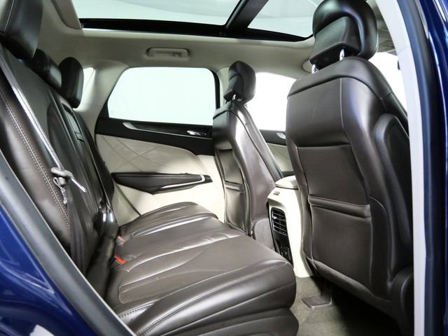 Used 2019 Lincoln MKC Reserve w/ MKC Technology Package AWD/4WD image 12