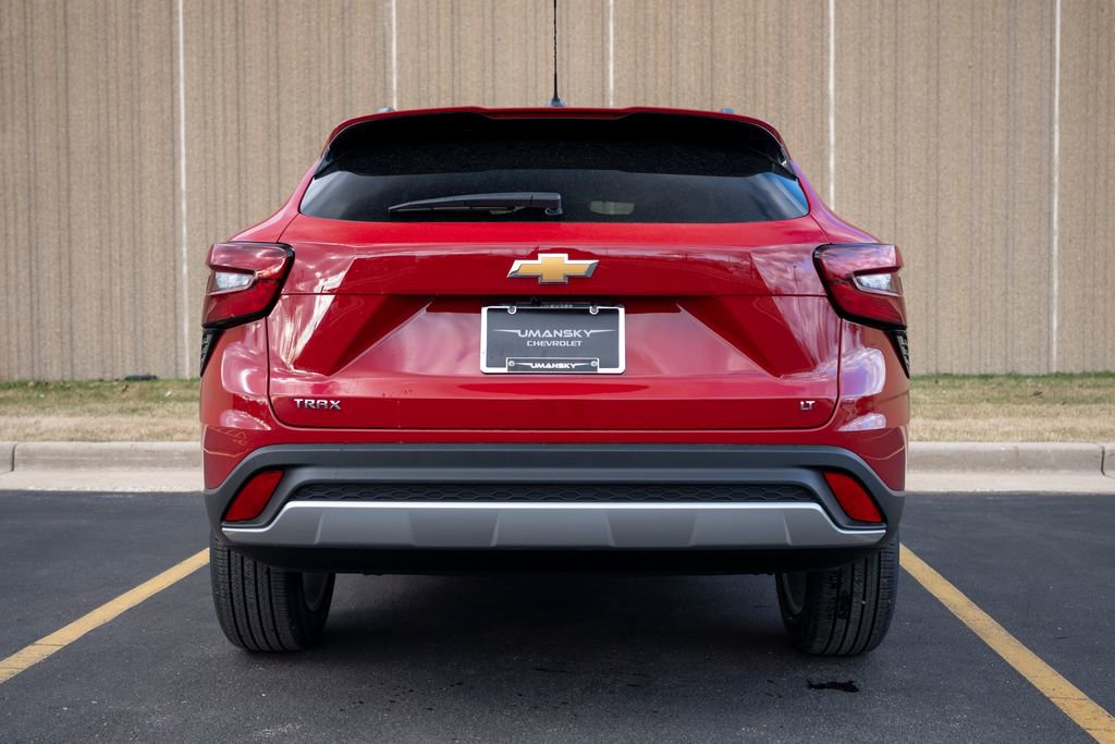 New 2026 Chevrolet Trax LT image 7