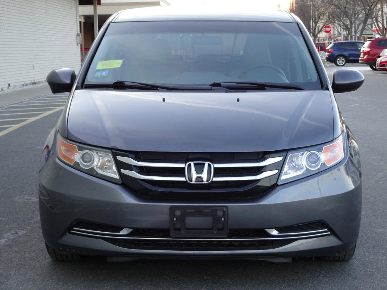 Used 2014 Honda Odyssey EX image 2