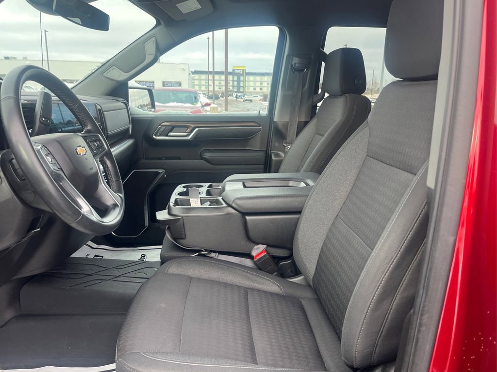 Used 2023 Chevrolet Silverado 1500 LT w/ Convenience Package II image 19