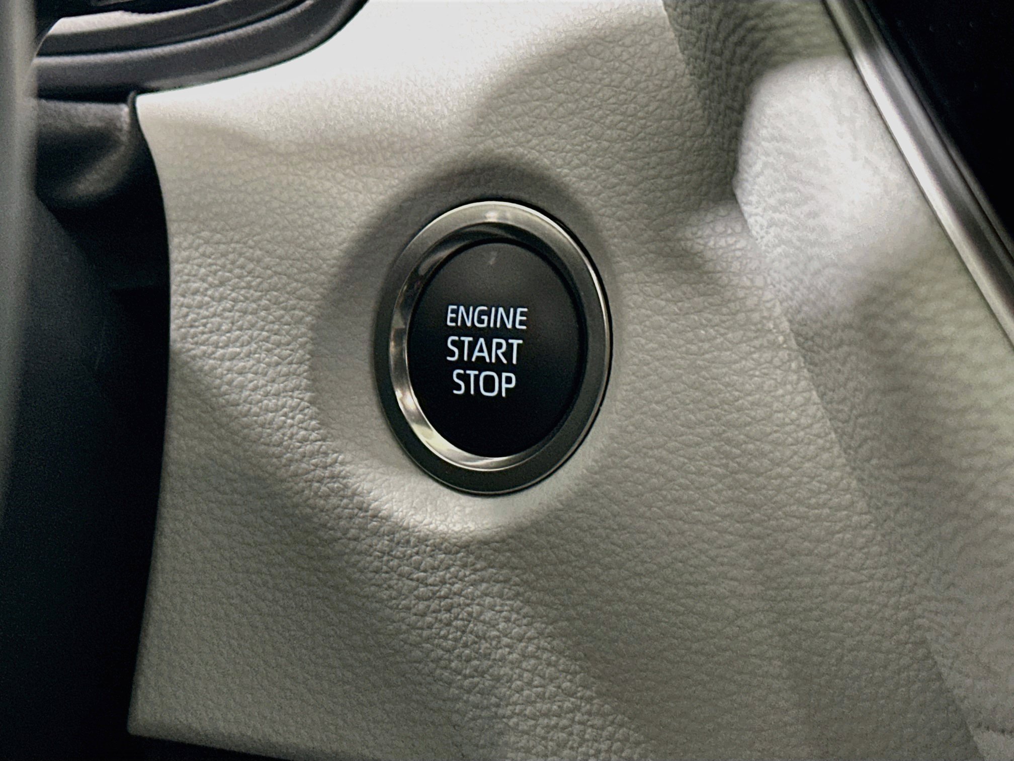 Certified 2025 Toyota Corolla SE FWD image 20