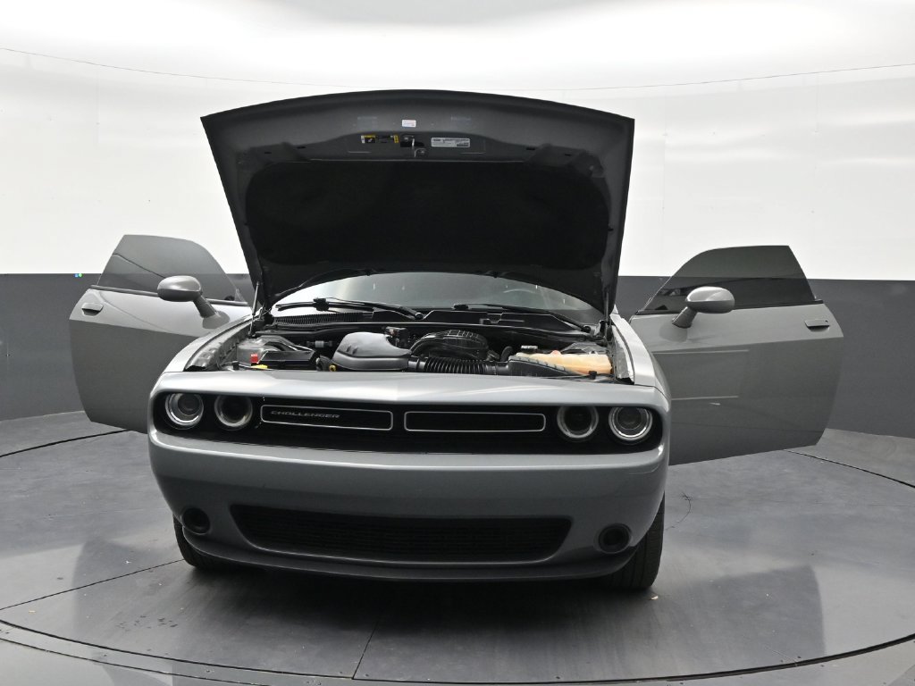 Used 2023 Dodge Challenger SXT AWD/4WD image 33