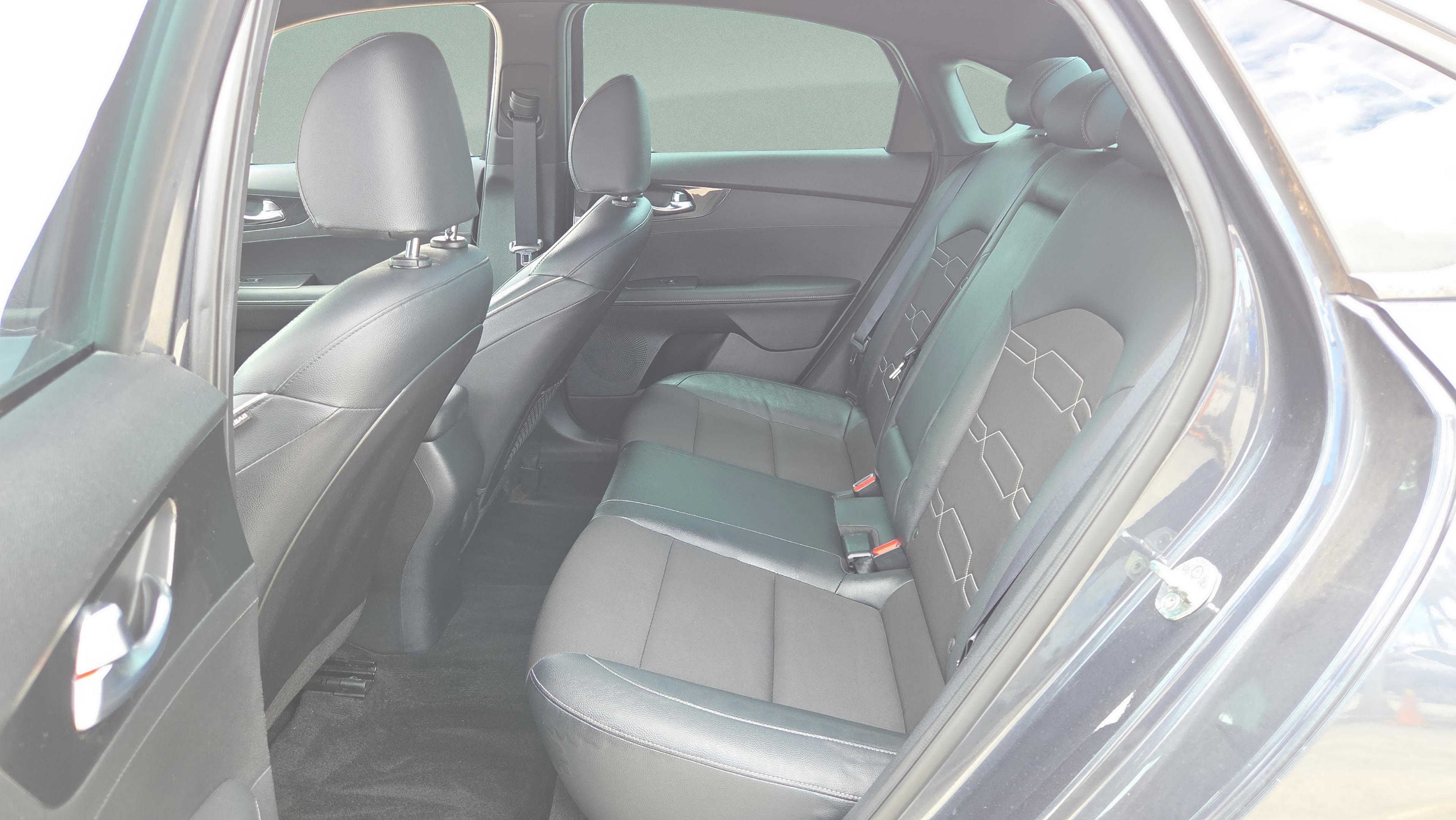 Used 2021 Kia Forte GT-Line image 11