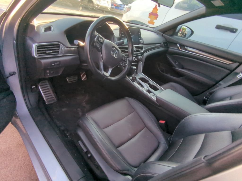 Used 2019 Honda Accord Sport image 7