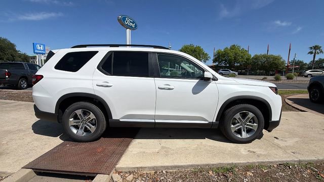 New 2026 Honda Pilot EX-L image 3