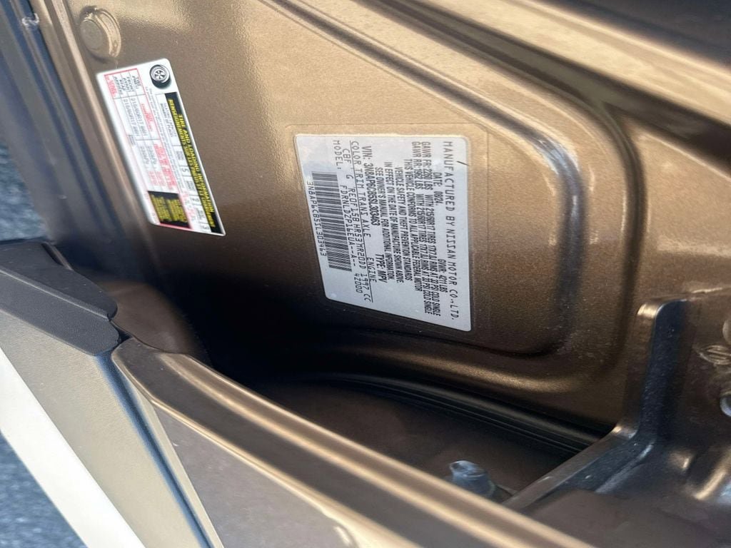 Used 2025 Nissan Kicks SV AWD/4WD image 19