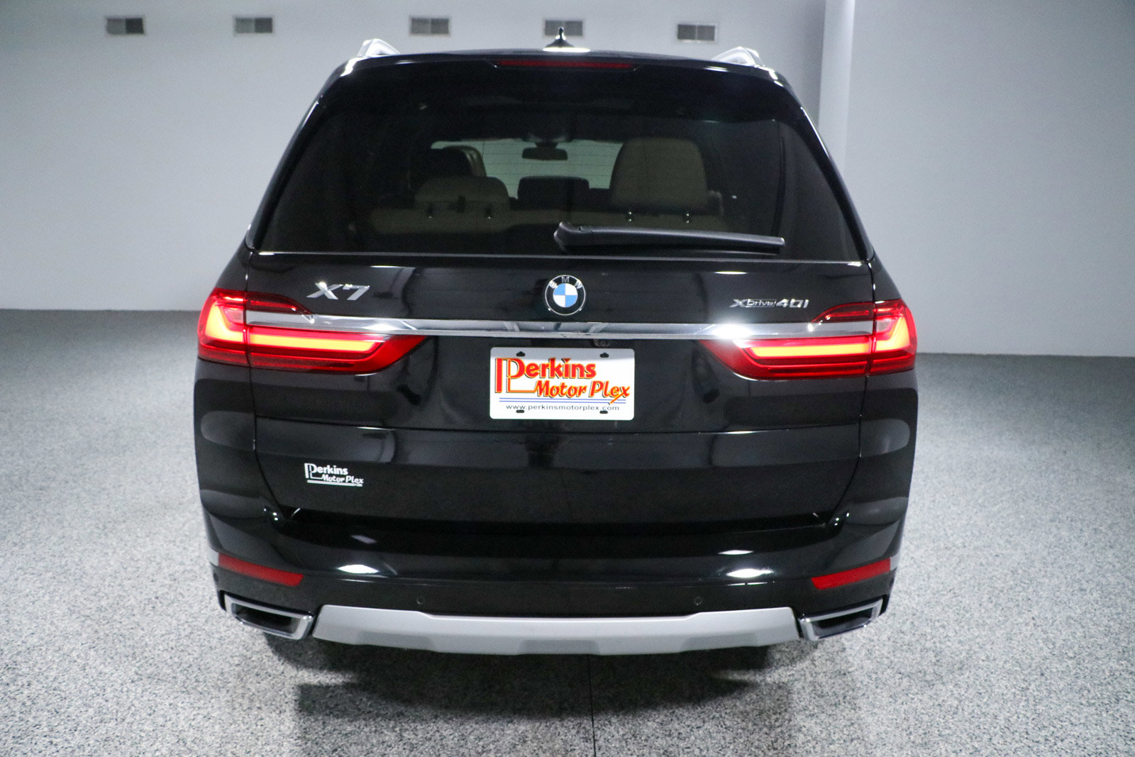 Used 2022 BMW X7 xDrive40i w/ Cold Weather Package image 8