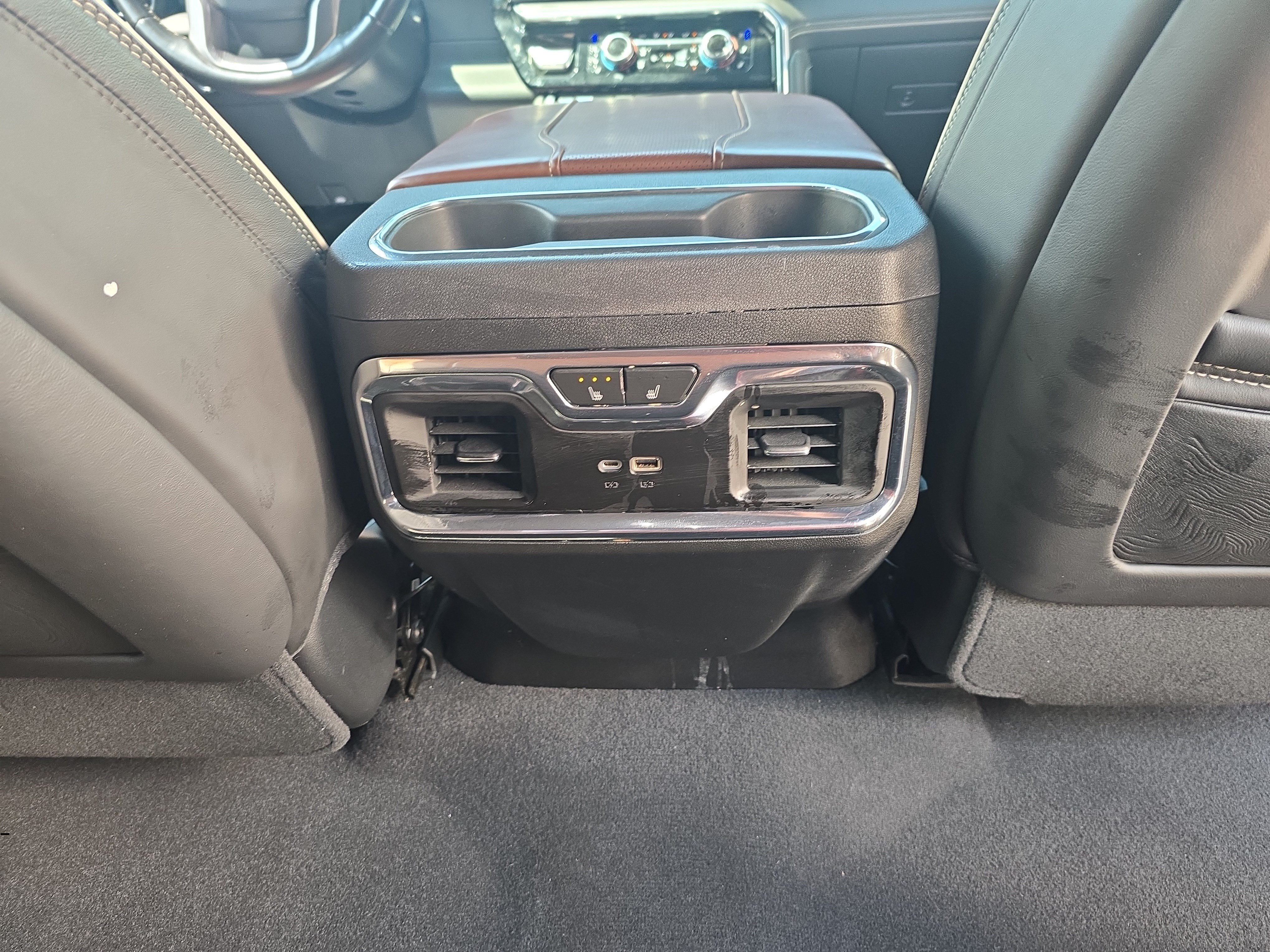 Used 2023 GMC Sierra 1500 Denali Ultimate AWD/4WD image 12