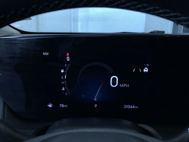 Used 2025 Buick Encore GX Preferred AWD/4WD image 31