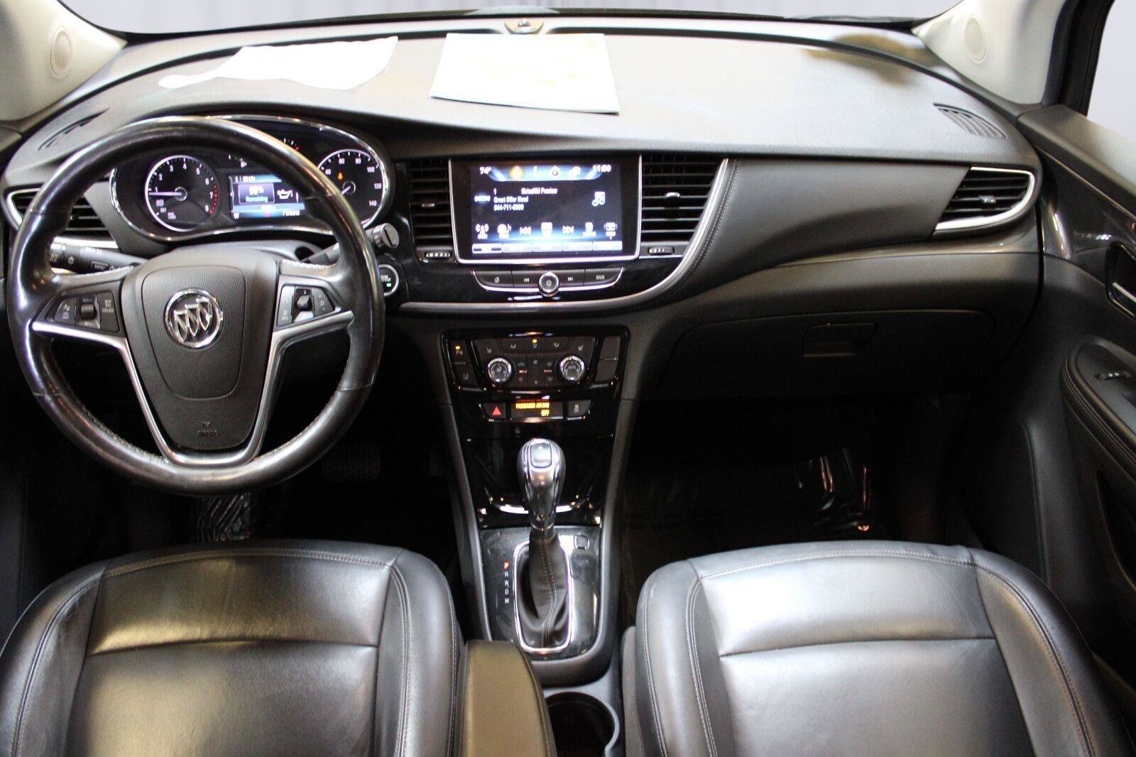 Used 2019 Buick Encore Essence w/ Safety Package II FWD image 2