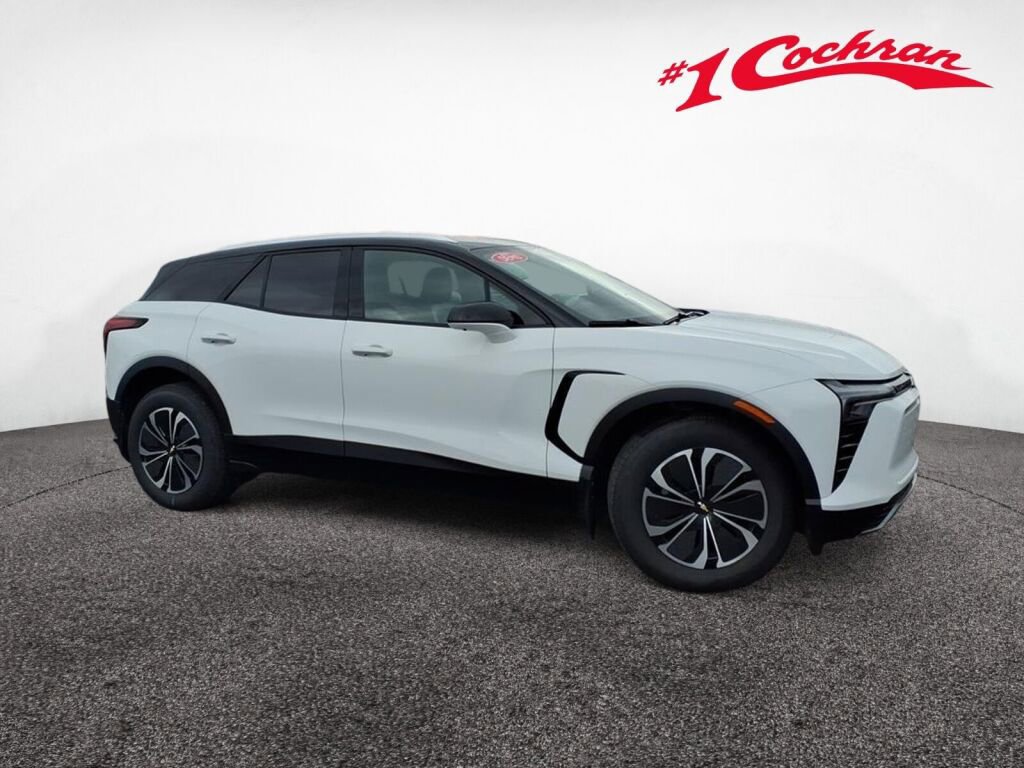 New 2025 Chevrolet Blazer EV LT image 2