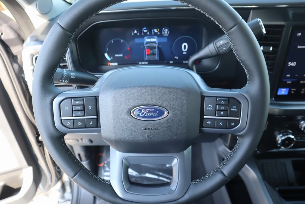New 2026 Ford F250 Lariat w/ Chrome Package image 3