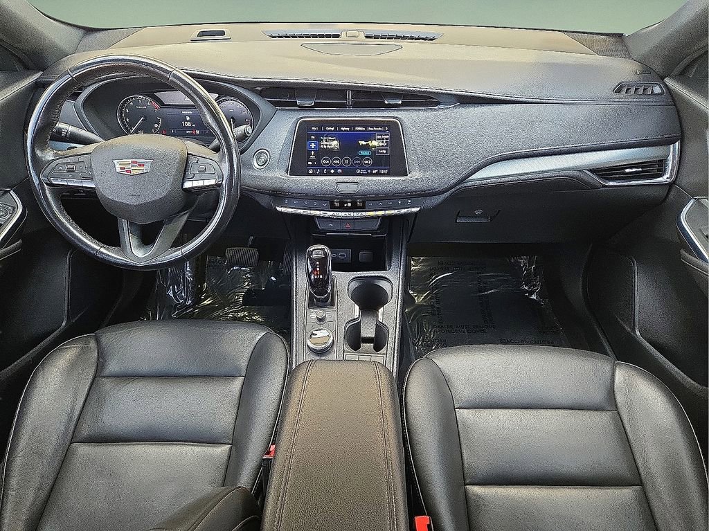 Used 2022 Cadillac XT4 Premium Luxury w/ Safety Alert Package image 19