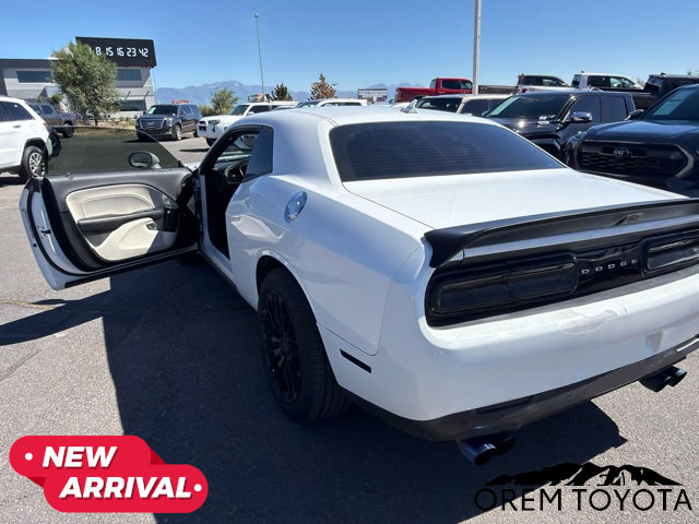 Used 2018 Dodge Challenger GT w/ Driver Convenience Group AWD/4WD image 13