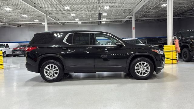 Used 2020 Chevrolet Traverse LT w/ LPO, Floor Liner Package image 3