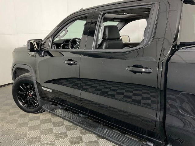 Used 2022 GMC Sierra 1500 Elevation w/ Elevation Premium Package image 39