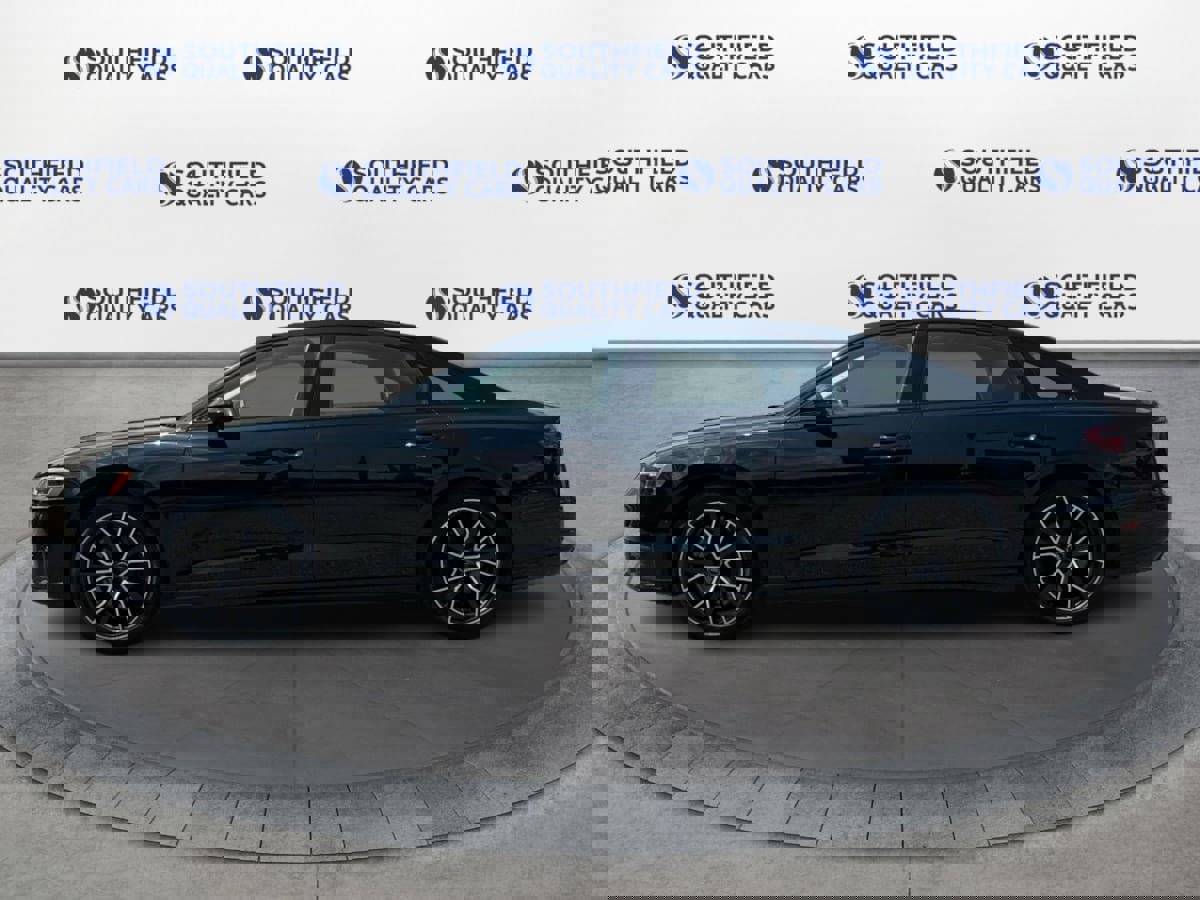 Used 2020 Audi A8 L 4.0T w/ Sport Plus Package image 3