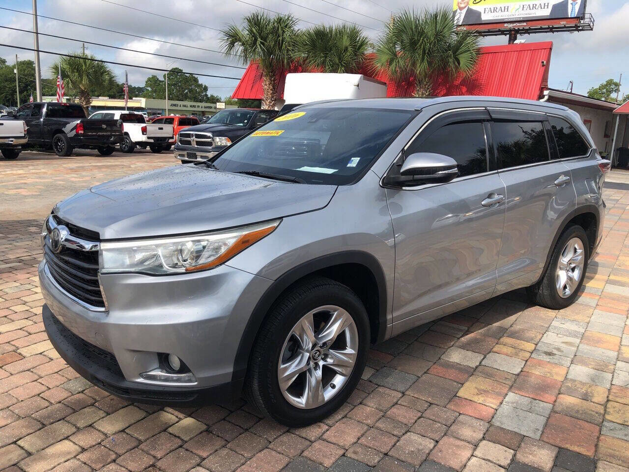 Used 2016 Toyota Highlander Limited image 5