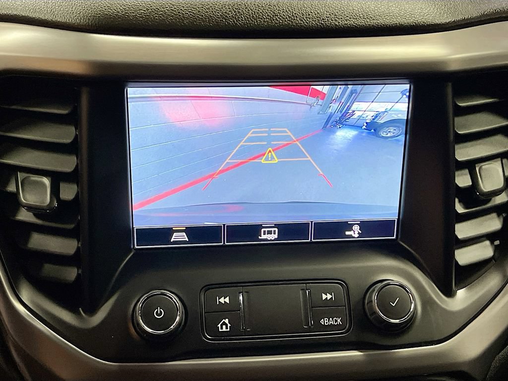 Used 2023 GMC Acadia AT4 w/ Trailering Package AWD/4WD image 14