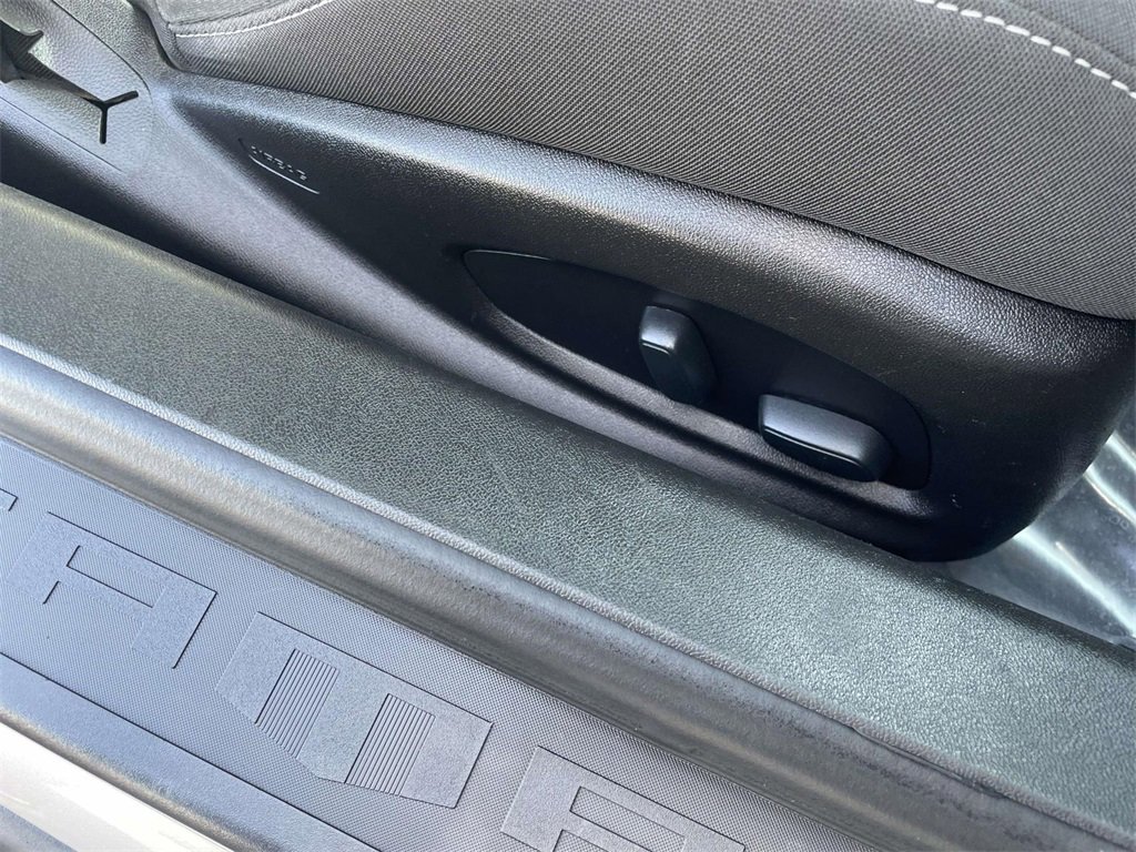 Used 2018 Chevrolet Camaro LT w/ RS Package image 24