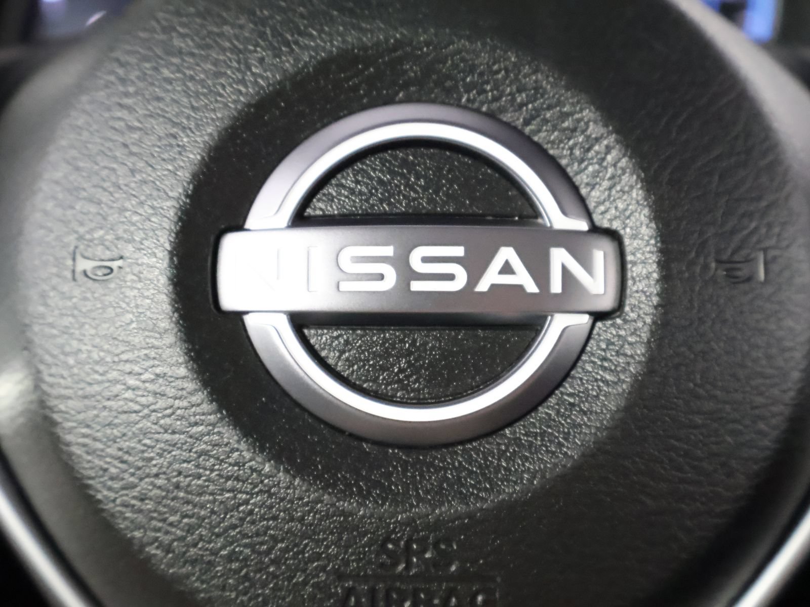 Used 2025 Nissan Leaf S FWD image 32