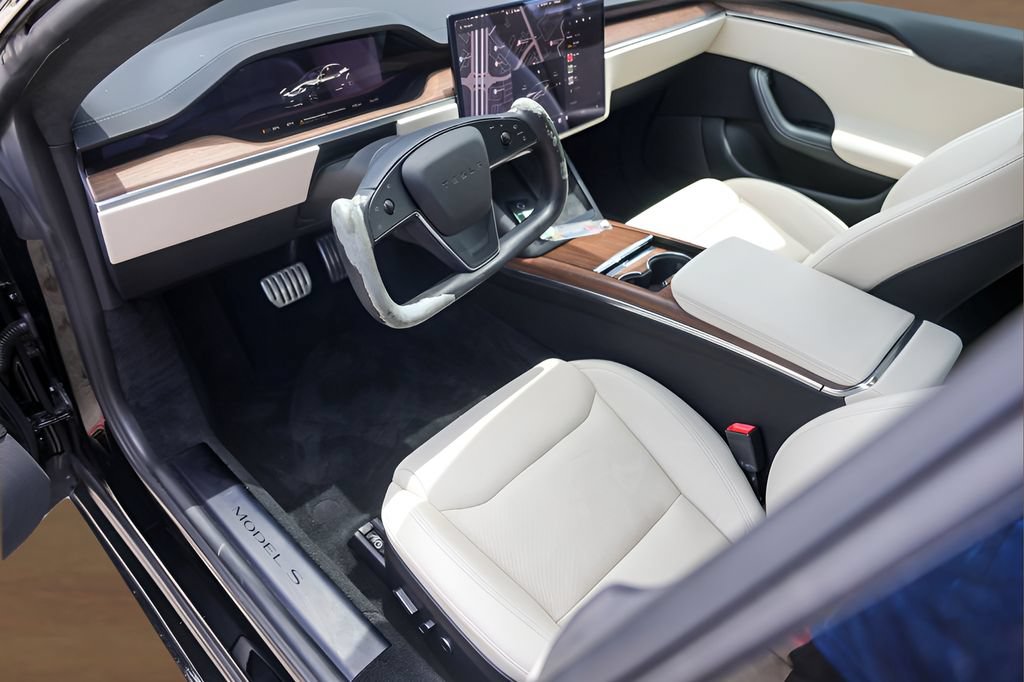 Used 2022 Tesla Model S AWD/4WD image 8
