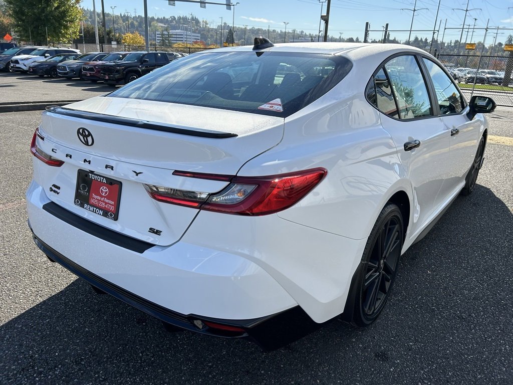 New 2026 Toyota Camry Hybrid image 5
