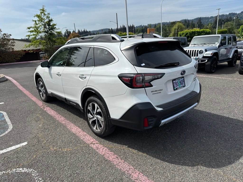 Used 2022 Subaru Outback Touring AWD/4WD image 6