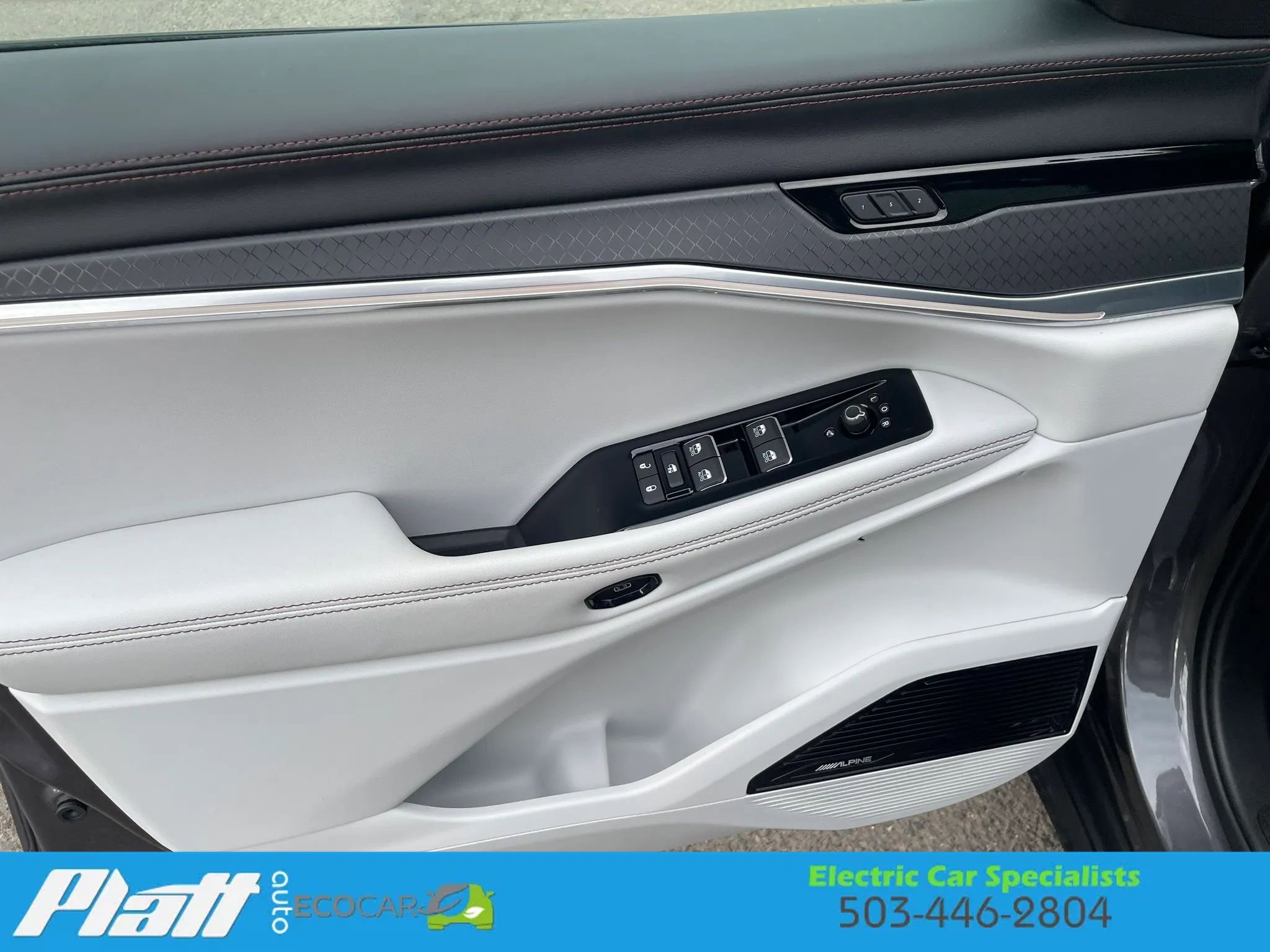 Used 2025 Jeep Wagoneer S Limited image 22