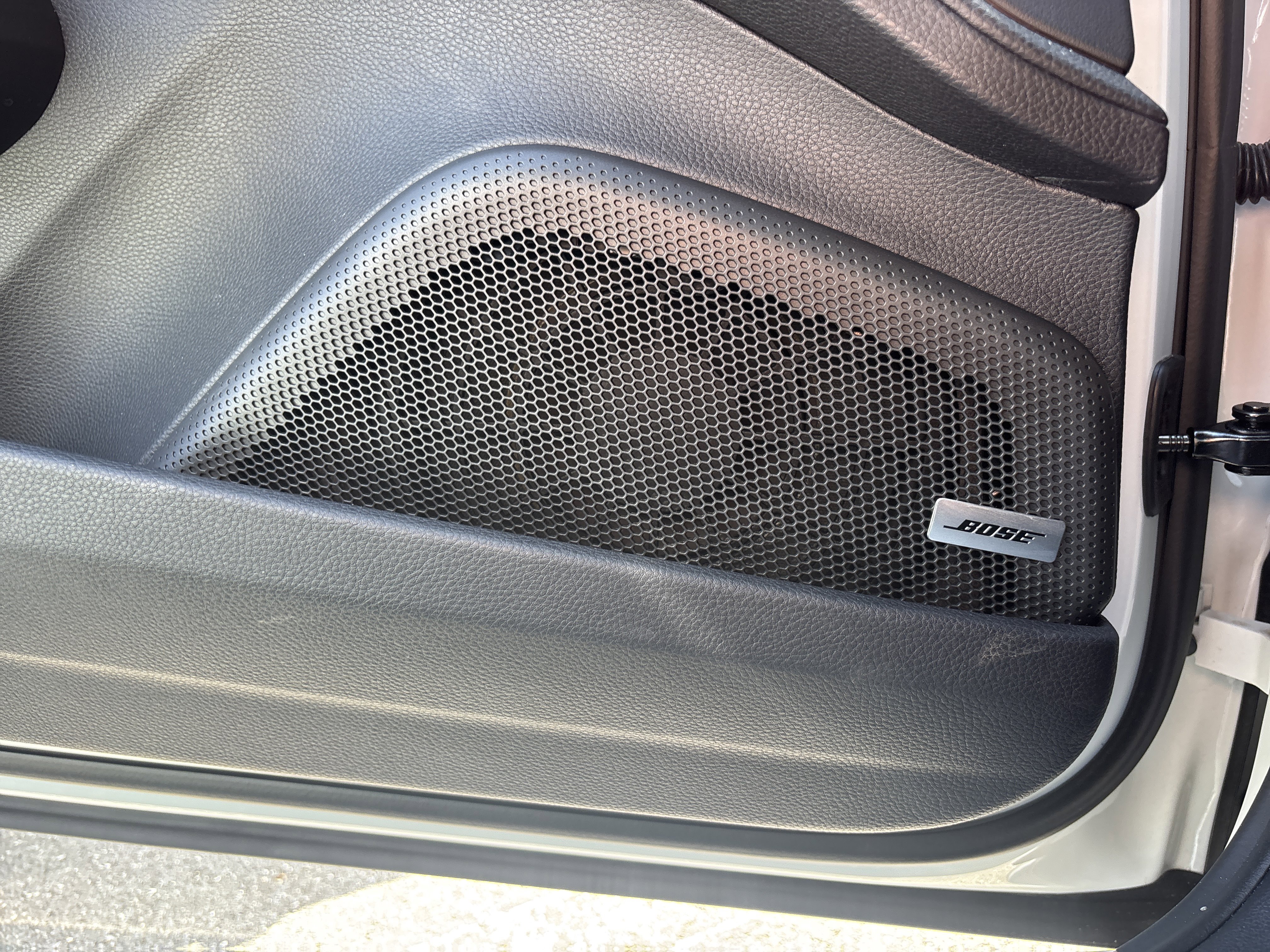 Certified 2024 Porsche Panamera image 28