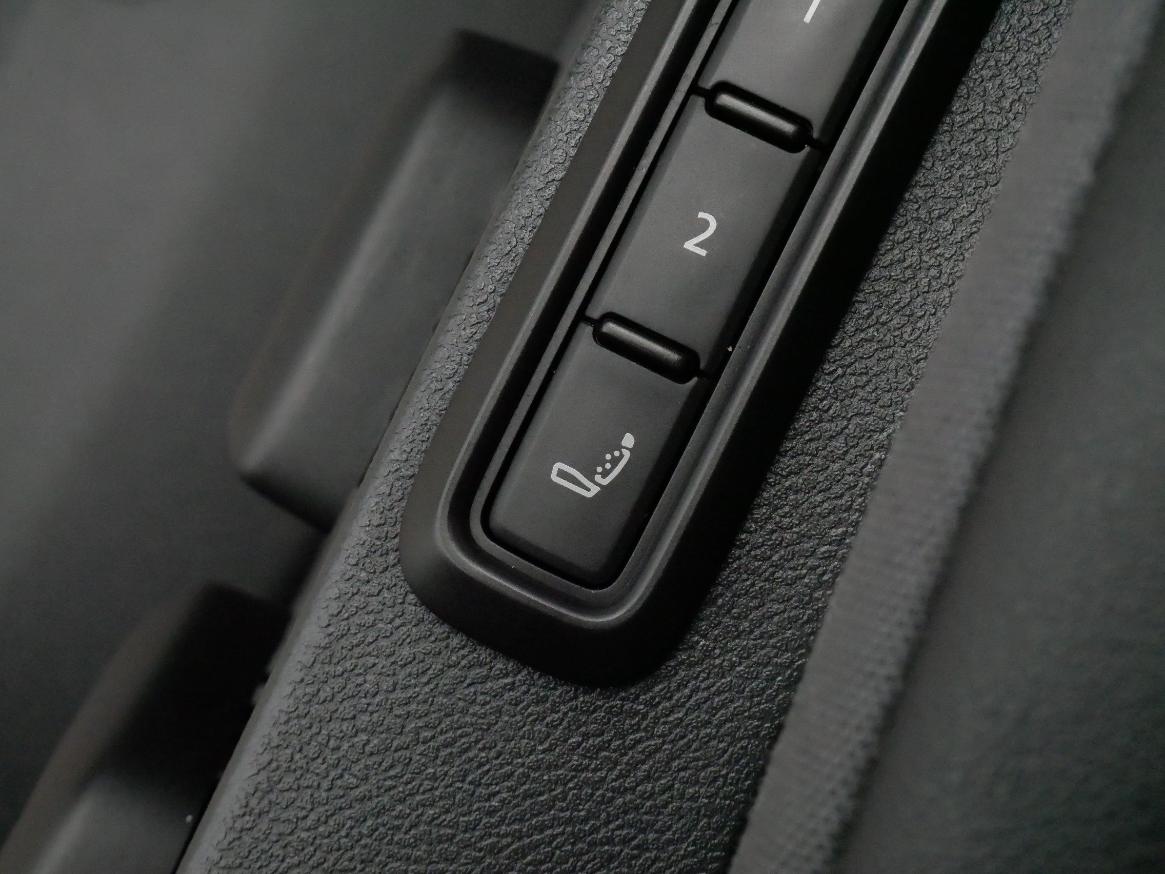 Certified 2023 Volkswagen ID.4 Pro S AWD/4WD image 27