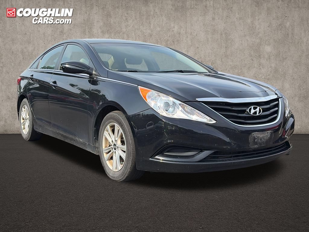 Used 2012 Hyundai Sonata GLS w/ Popular Equipment Pkg FWD image 1