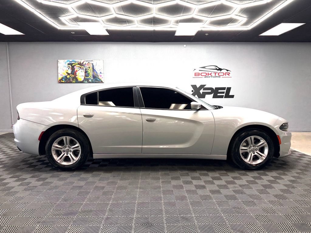 Used 2022 Dodge Charger SXT RWD image 17