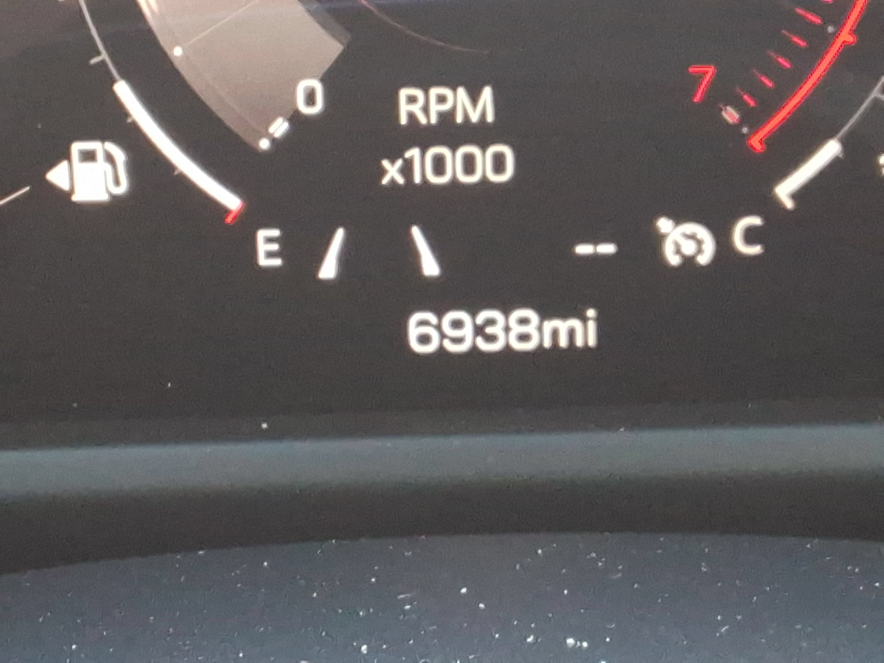 Used 2026 GMC Acadia Elevation FWD image 13