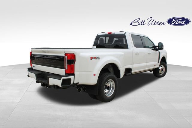 New 2026 Ford F350 Platinum image 3