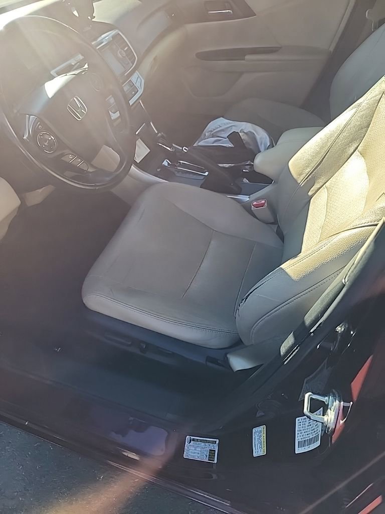 Used 2015 Honda Accord EX-L image 3