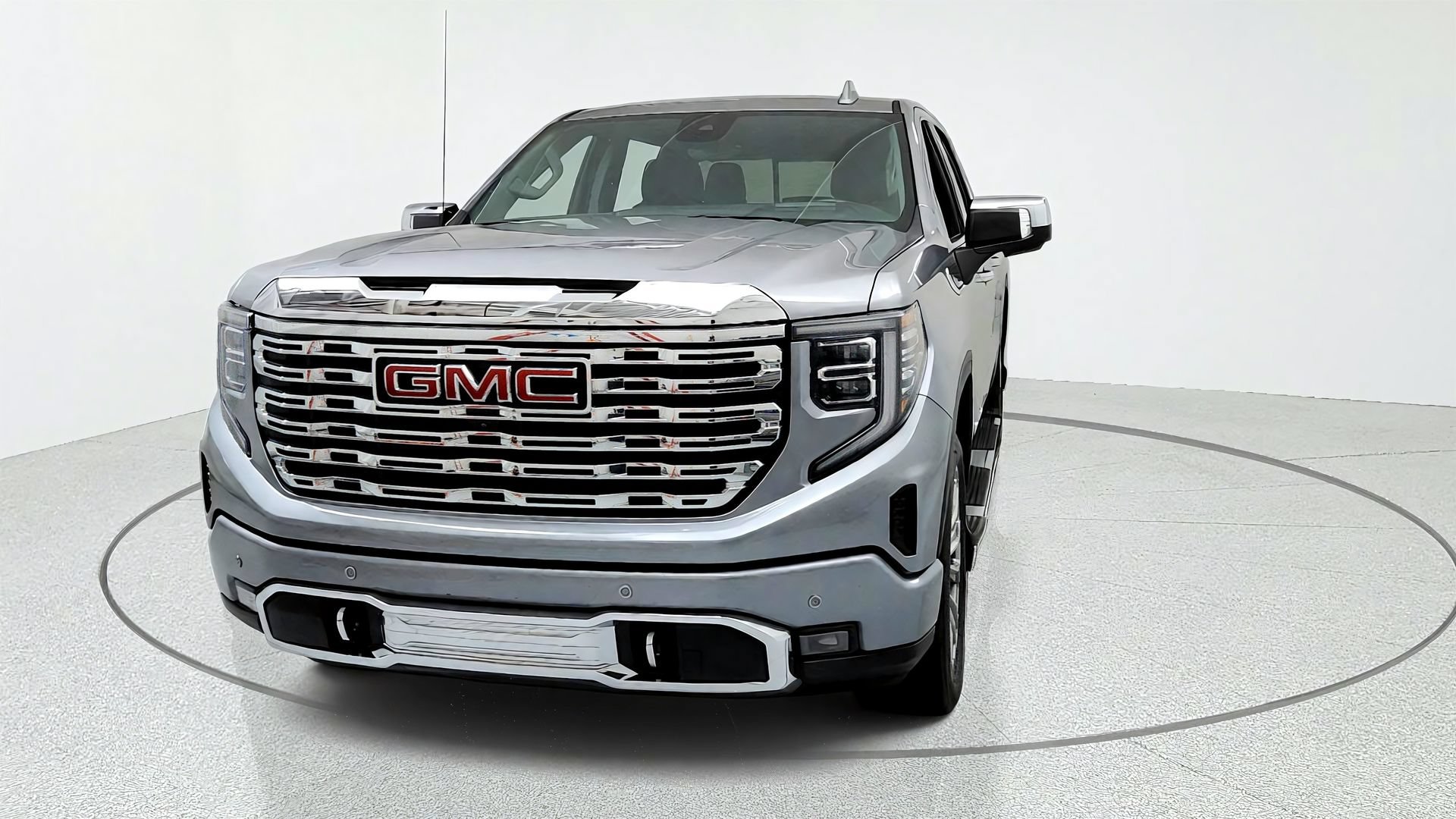 Used 2023 GMC Sierra 1500 Denali w/ Technology Package AWD/4WD image 8