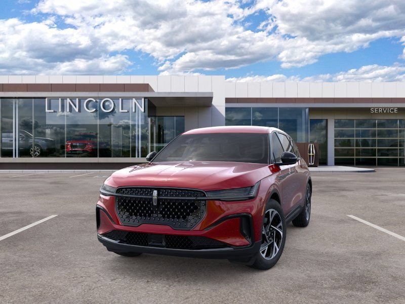 New 2026 Lincoln Nautilus Premier w/ Jet Appearance Package AWD/4WD image 2