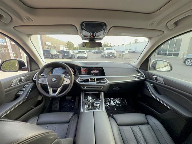 Used 2022 BMW X7 xDrive40i w/ Executive Package AWD/4WD image 15