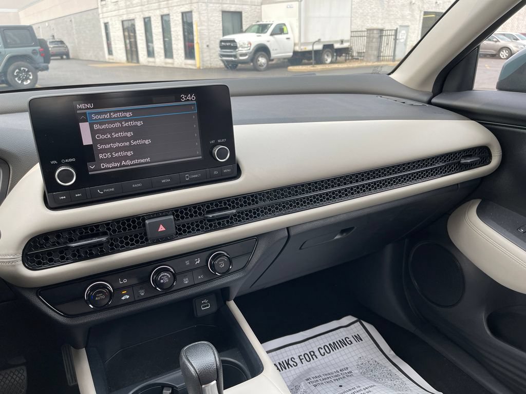 Used 2023 Honda HR-V LX image 19