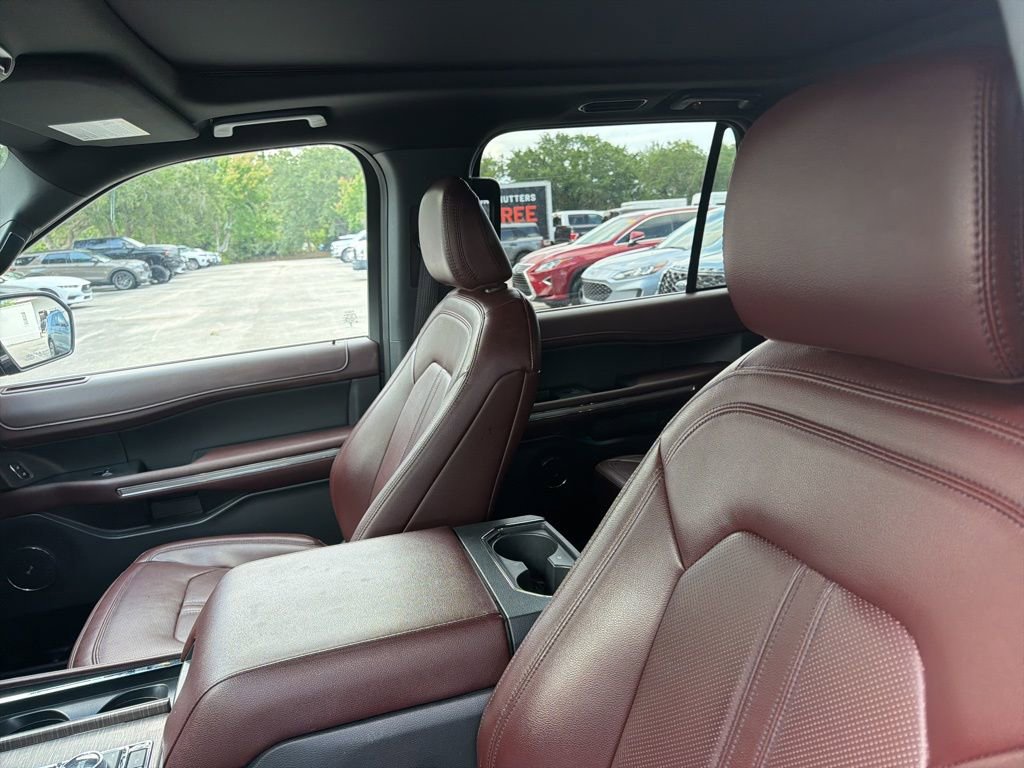 Used 2023 Ford Expedition Max Limited AWD/4WD image 10