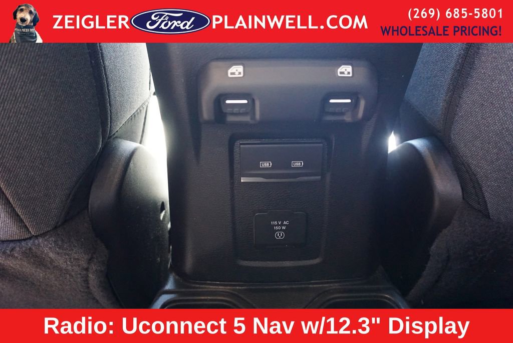 Used 2024 Jeep Wrangler Sahara w/ Technology Group image 12