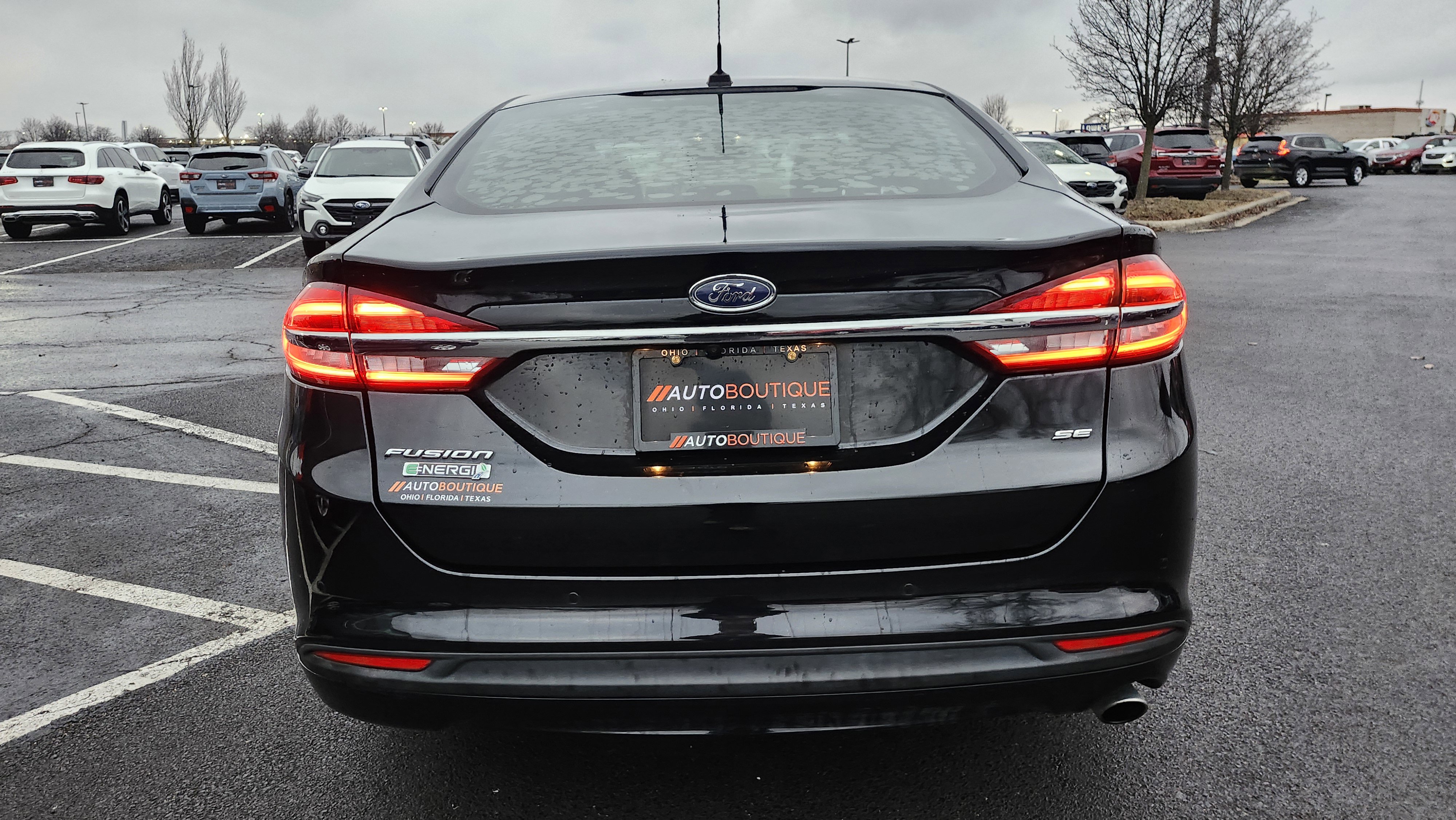 Used 2018 Ford Fusion Energi SE image 16