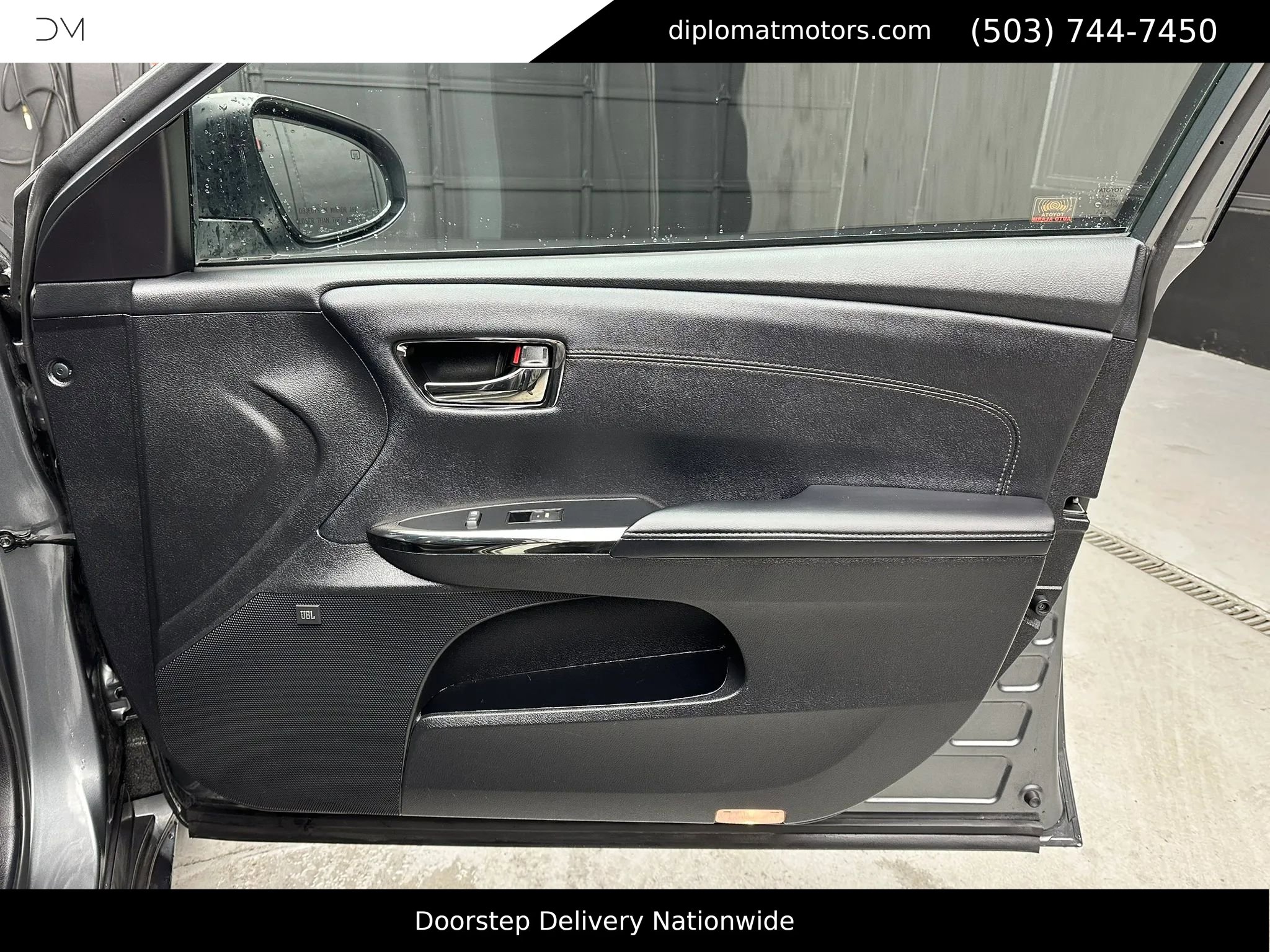 Used 2016 Toyota Avalon Limited w/ Toyota Safety Sense Package image 25