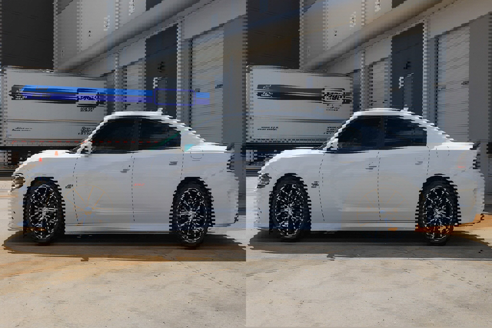 Used 2018 Dodge Charger R/T Scat Pack image 8