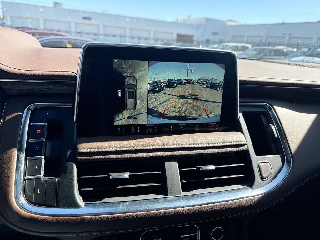 Used 2023 Chevrolet Tahoe High Country image 16