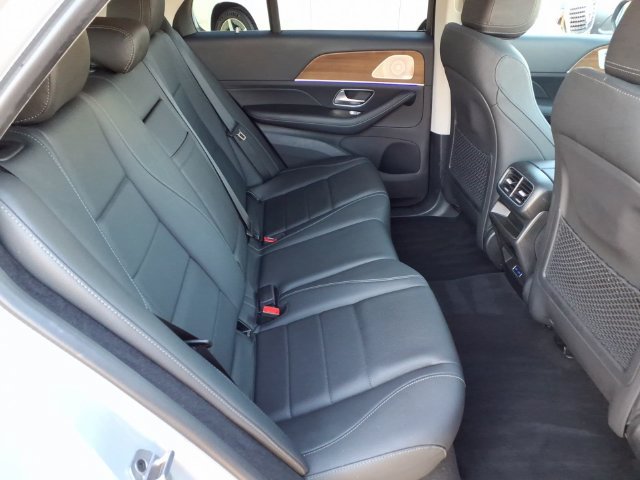 Certified 2025 Mercedes-Benz GLE 450 4MATIC image 20